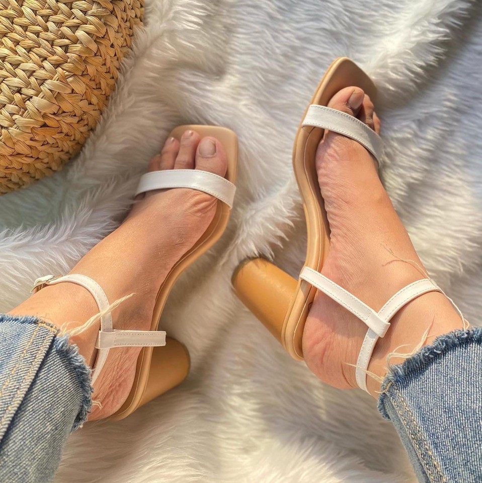 SZ008_Tri-Colour Heels_01