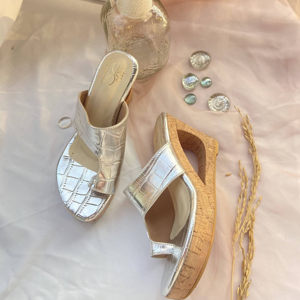 SZ016_Cut Wedge Heels Kolhapuri_02