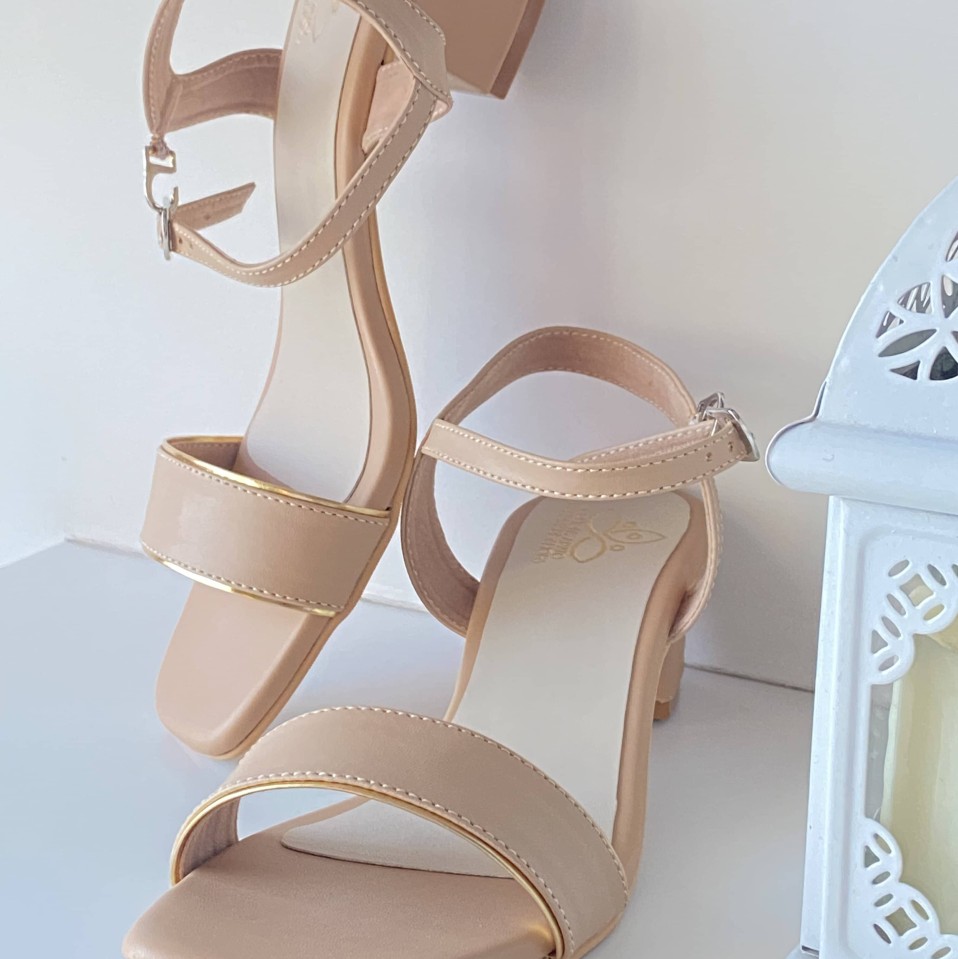 SZ023_Forever in Nude Heels_03